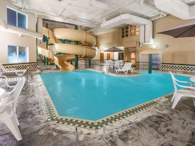 Wingate By Wyndham - West